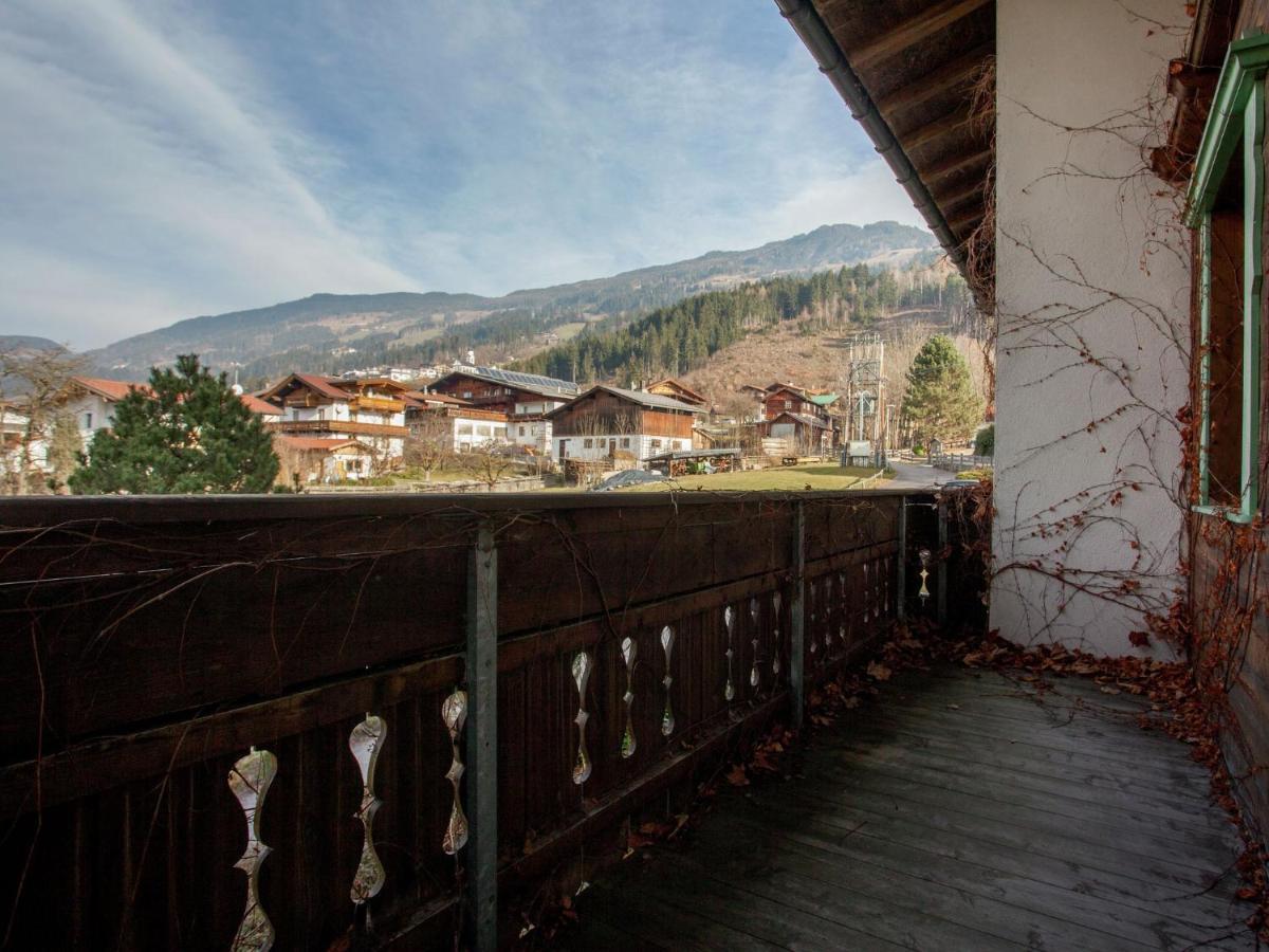 Apartment In Hart Im Zillertal With Garden Balcony Parking Fügen Exterior foto